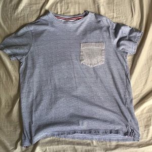 International report striped black white and red t shirt.